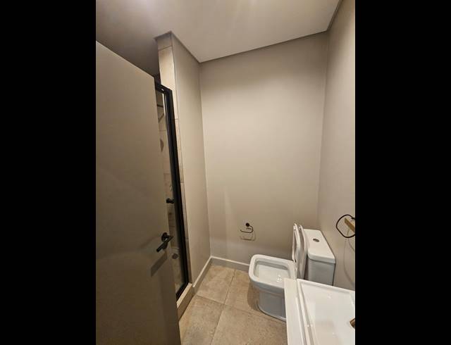 1 BEDROOM APARTMENT FOR SALE IN SANDOWN